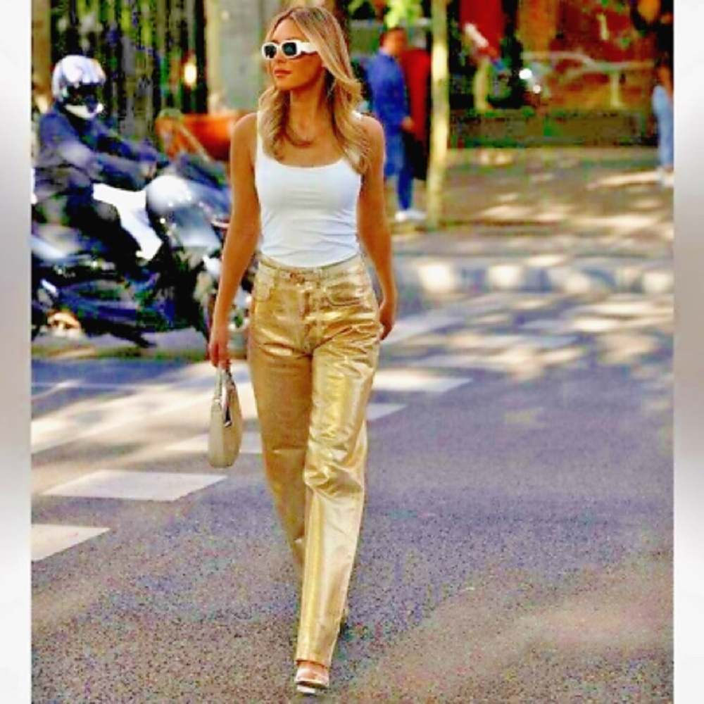 🥰BLOGGER FAVE Zara gold metallic wide leg jeans the boy boy fit distress…